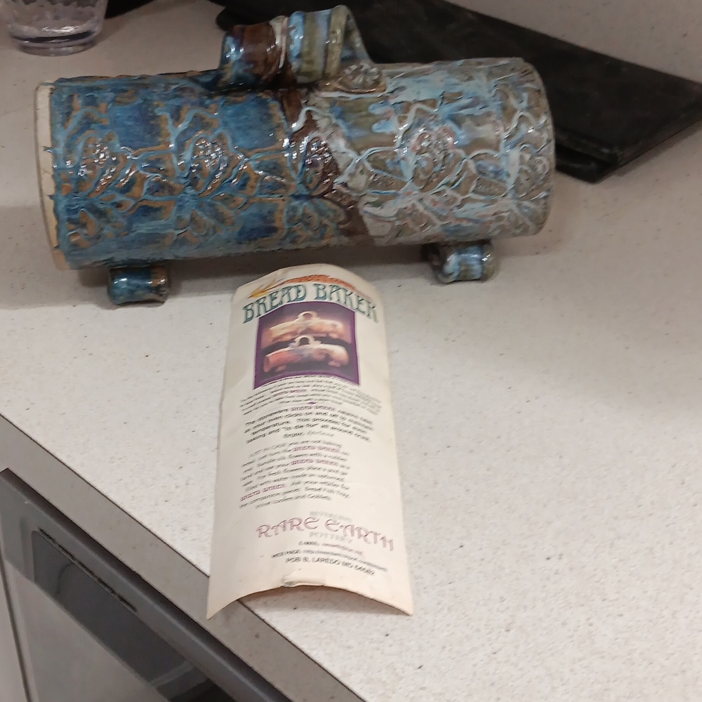 Pottery bread baker with recipe